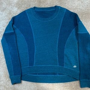 Womens Alo sweat shirt
